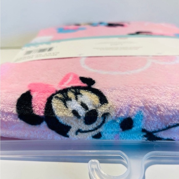 Disney Baby Soft & Cuddly Minnie Mouse Pink Baby Blanket - Picture 12 of 12